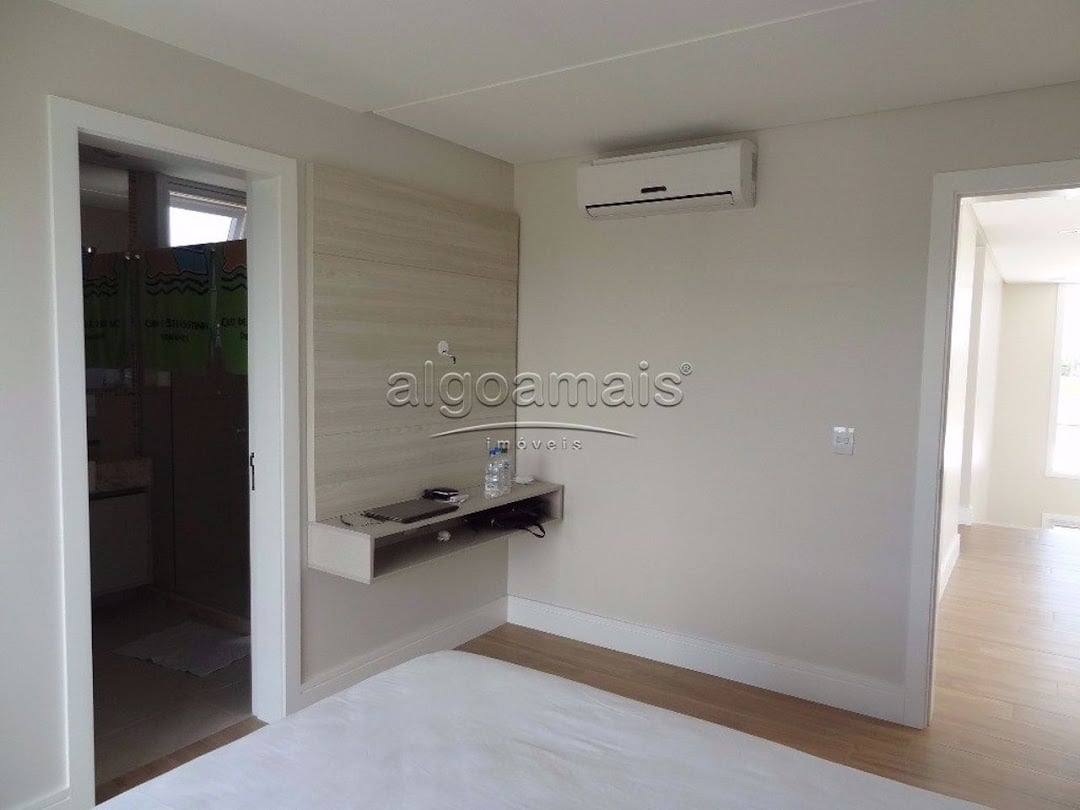 Casa de Condomínio à venda com 4 quartos, 300m² - Foto 20