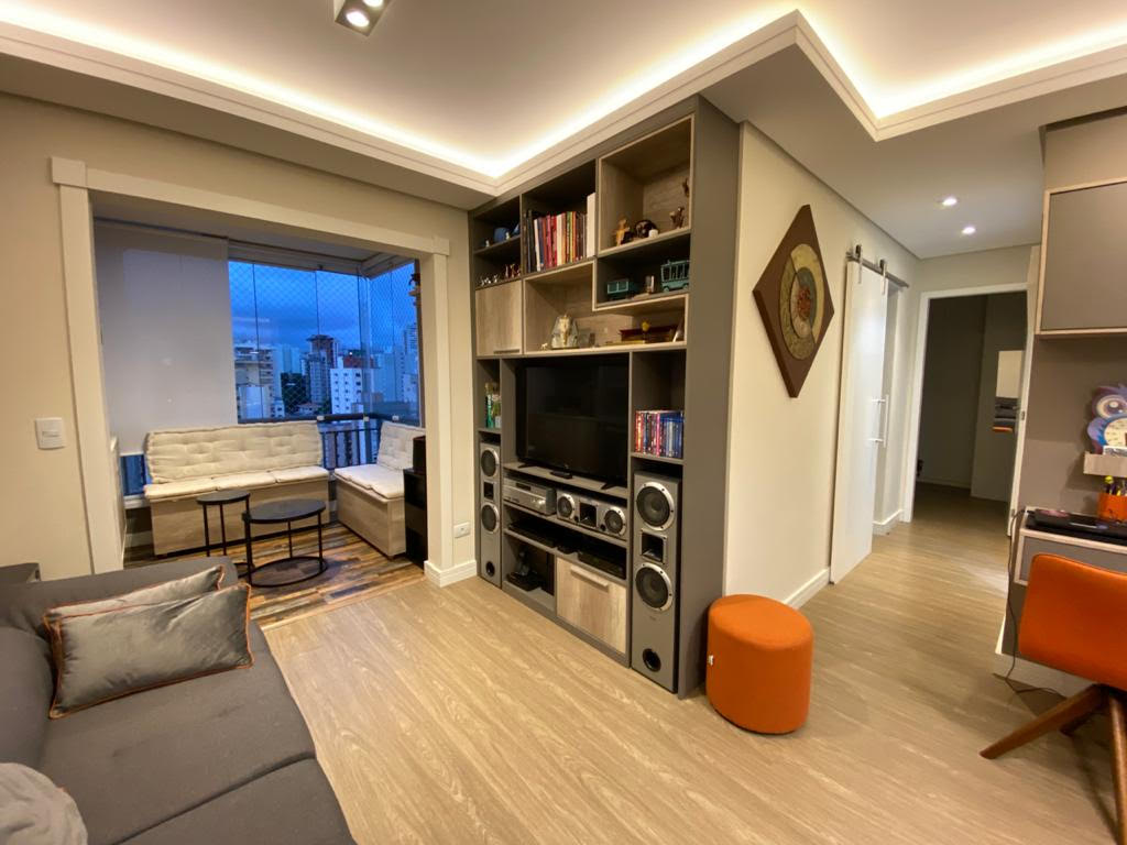 Apartamento à venda com 2 quartos, 61m² - Foto 1