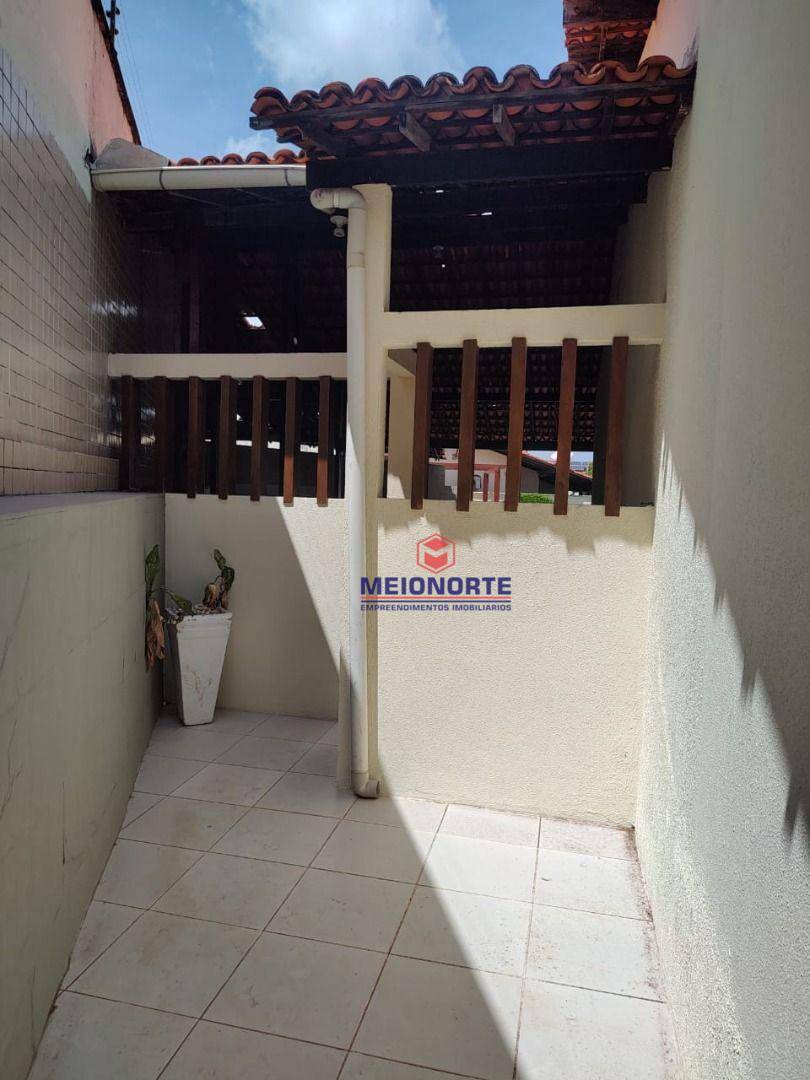 Casa de Condomínio à venda com 3 quartos, 250m² - Foto 23