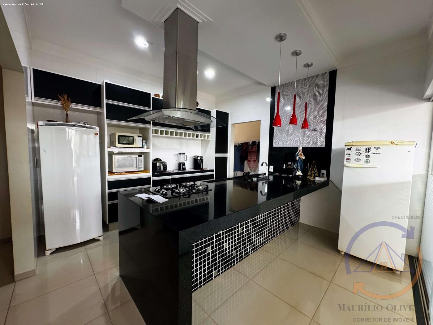 Casa à venda com 3 quartos, 259m² - Foto 10