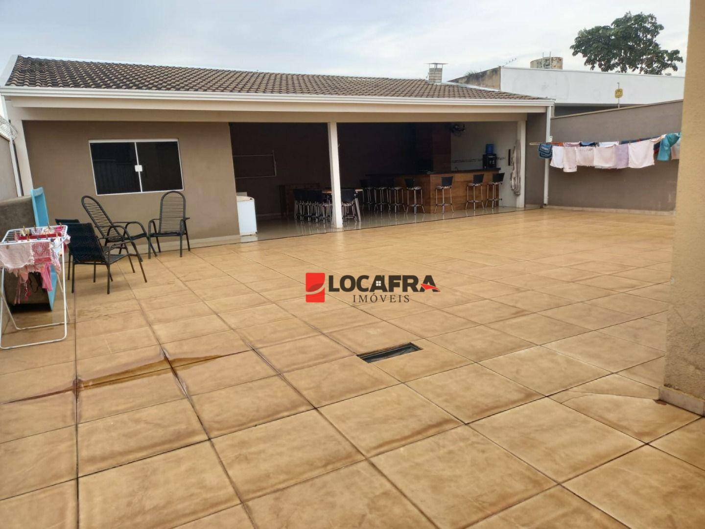 Casa à venda com 4 quartos, 90m² - Foto 15