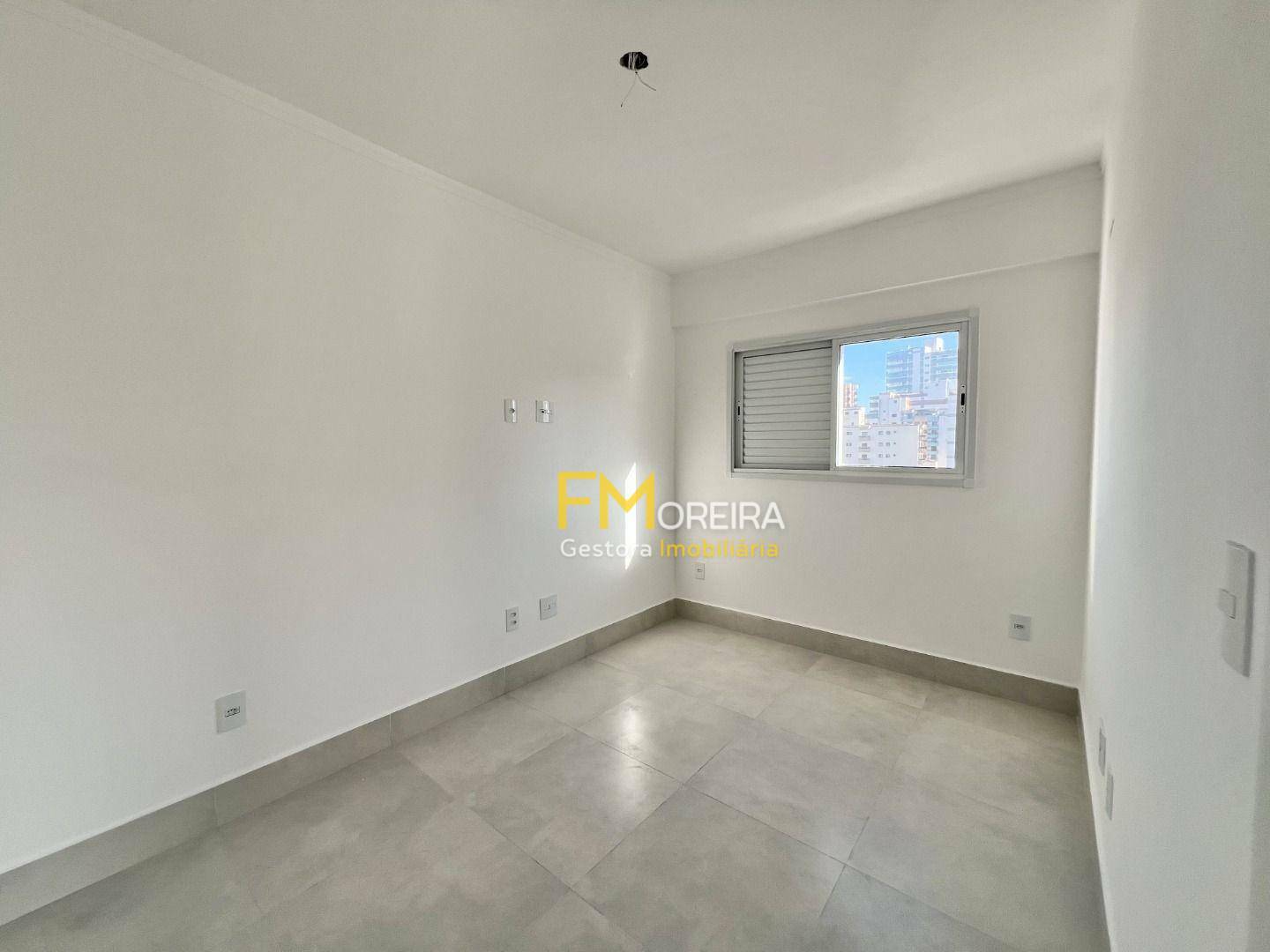 Apartamento à venda com 2 quartos, 77m² - Foto 11