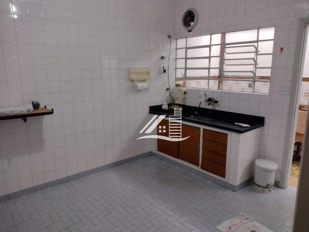 Casa à venda com 2 quartos, 96m² - Foto 6