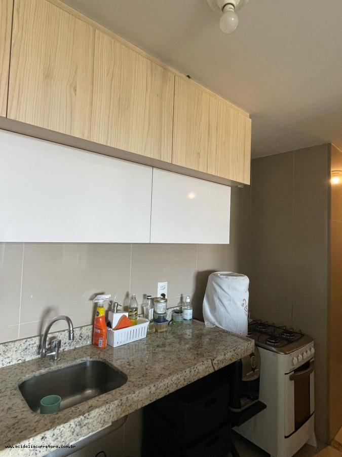 Apartamento para alugar com 3 quartos, 87m² - Foto 6