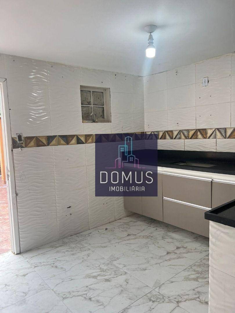 Casa à venda com 3 quartos, 100m² - Foto 6