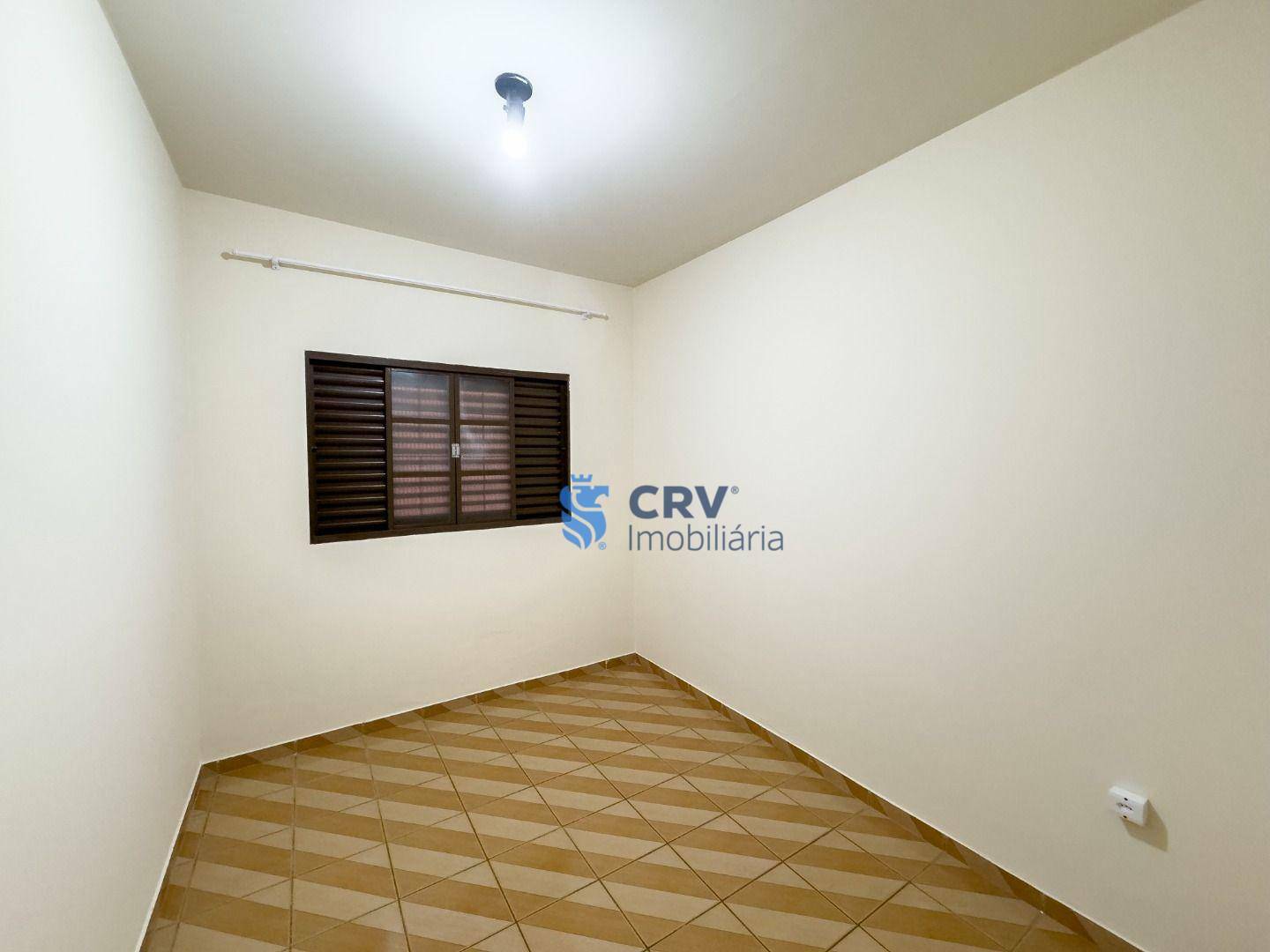 Casa para alugar com 3 quartos, 70m² - Foto 7