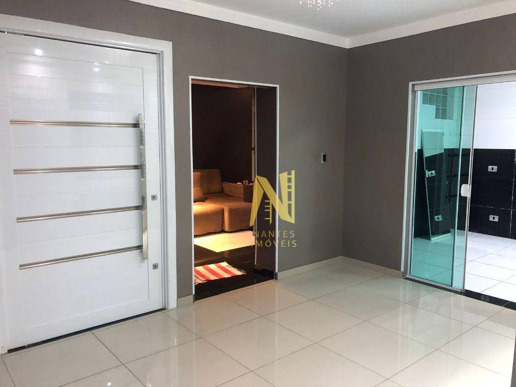 Casa à venda com 3 quartos, 230m² - Foto 5