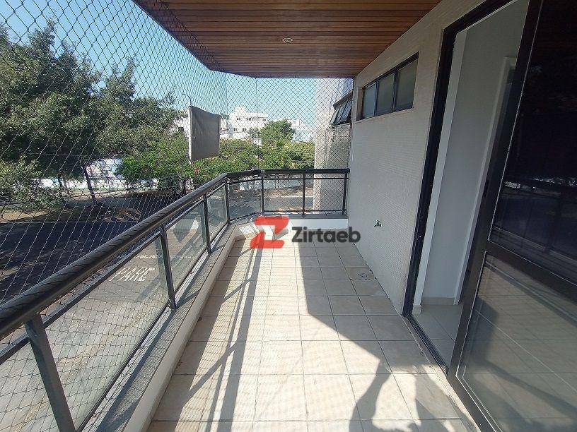 Apartamento à venda com 2 quartos, 71m² - Foto 32