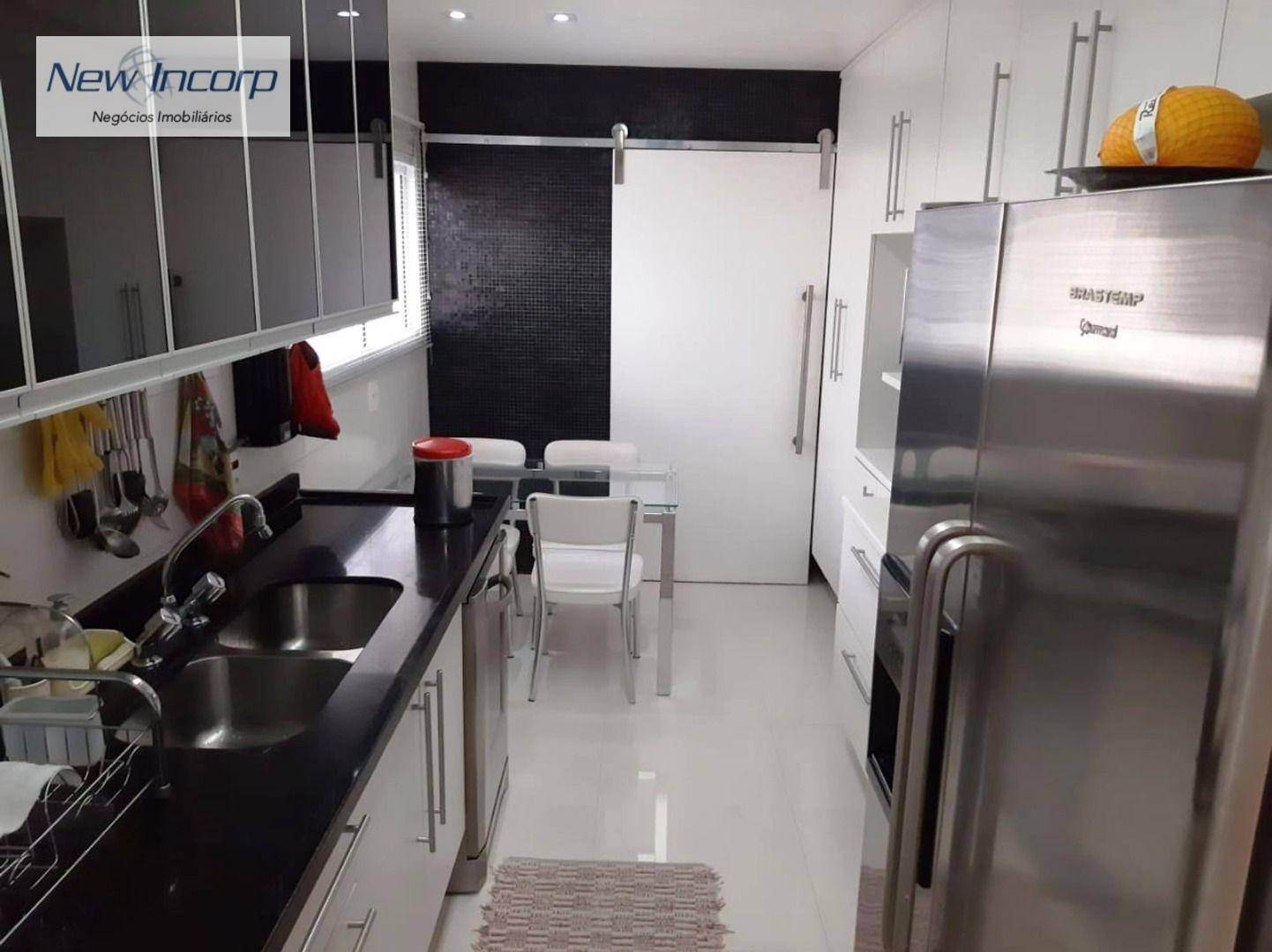 Apartamento à venda com 3 quartos, 171m² - Foto 7