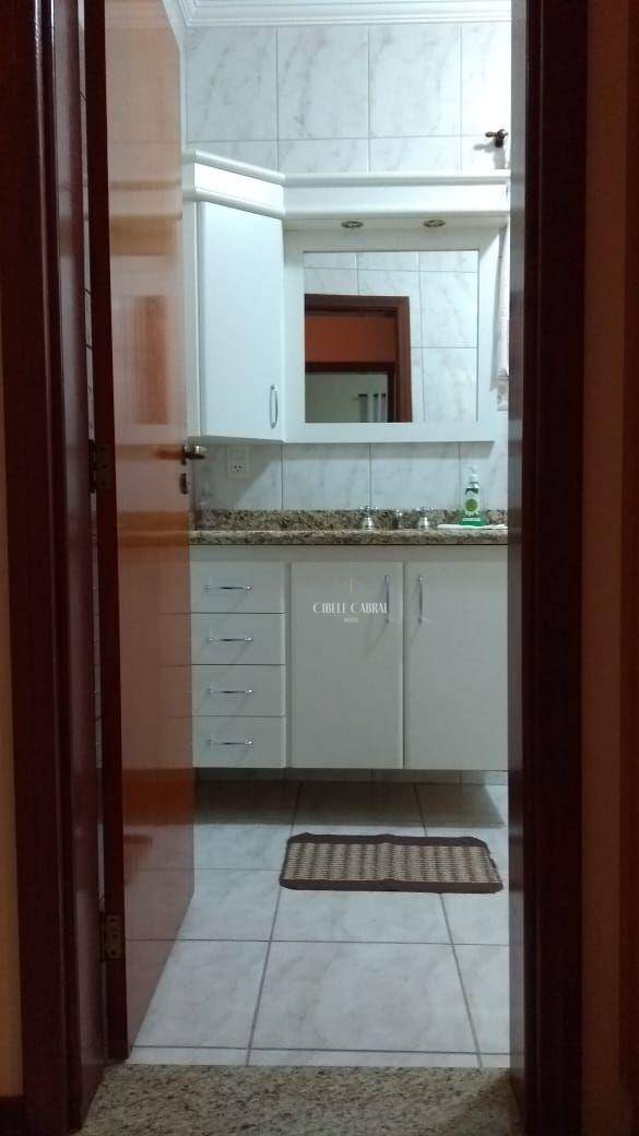 Casa à venda com 3 quartos, 190m² - Foto 10