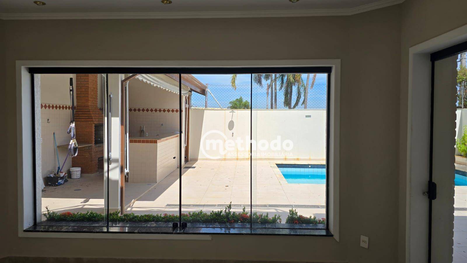 Casa à venda e aluguel com 3 quartos, 350m² - Foto 17