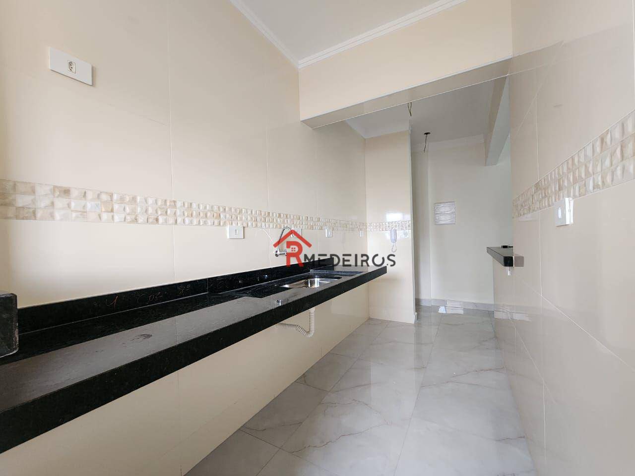 Apartamento à venda com 2 quartos, 70m² - Foto 5