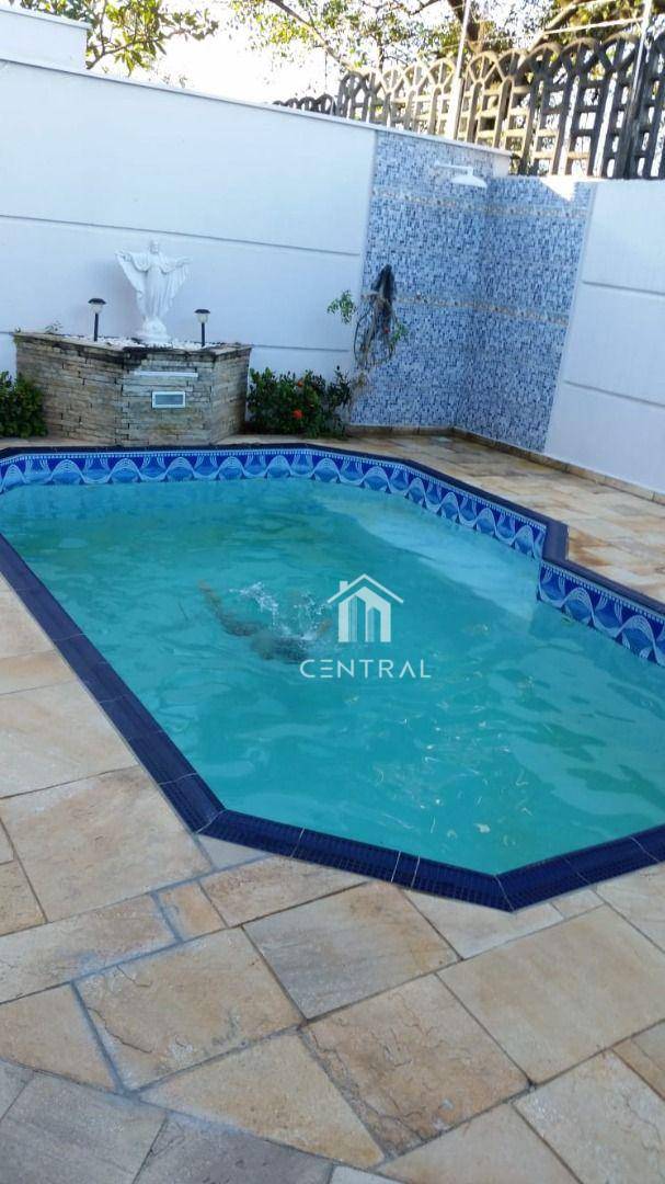 Casa, 3 quartos, 280 m² - Foto 3