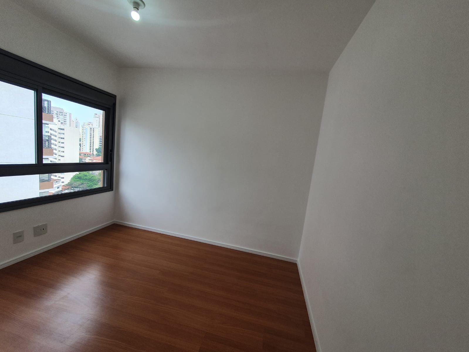 Apartamento à venda com 3 quartos, 105m² - Foto 14