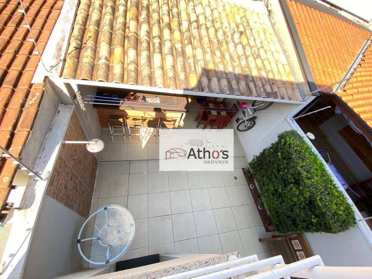 Sobrado à venda com 3 quartos, 145m² - Foto 3