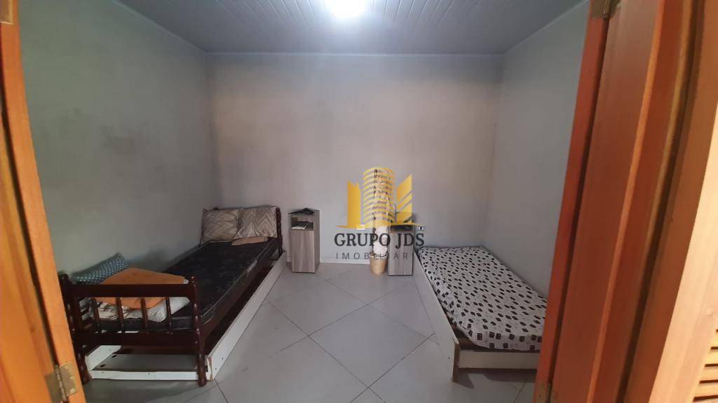 Chácara à venda com 4 quartos, 240M2 - Foto 14