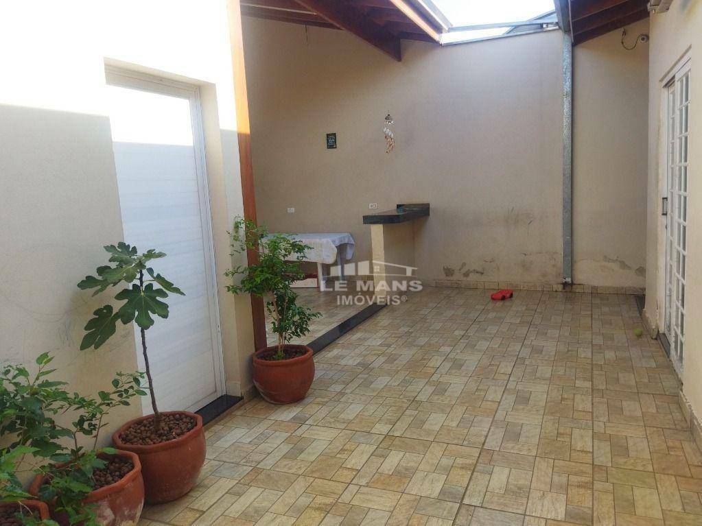 Casa à venda com 3 quartos, 150m² - Foto 22