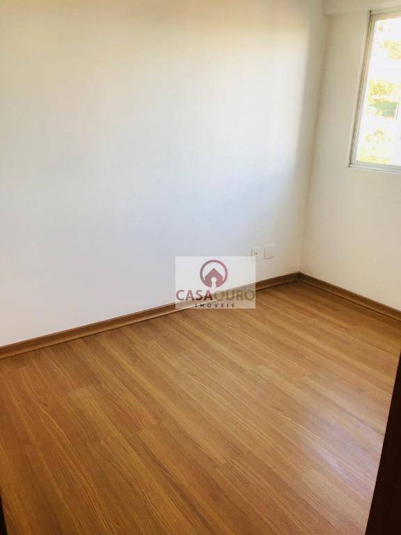 Apartamento à venda com 3 quartos, 94m² - Foto 9