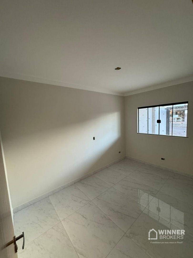 Casa à venda com 2 quartos, 65m² - Foto 14