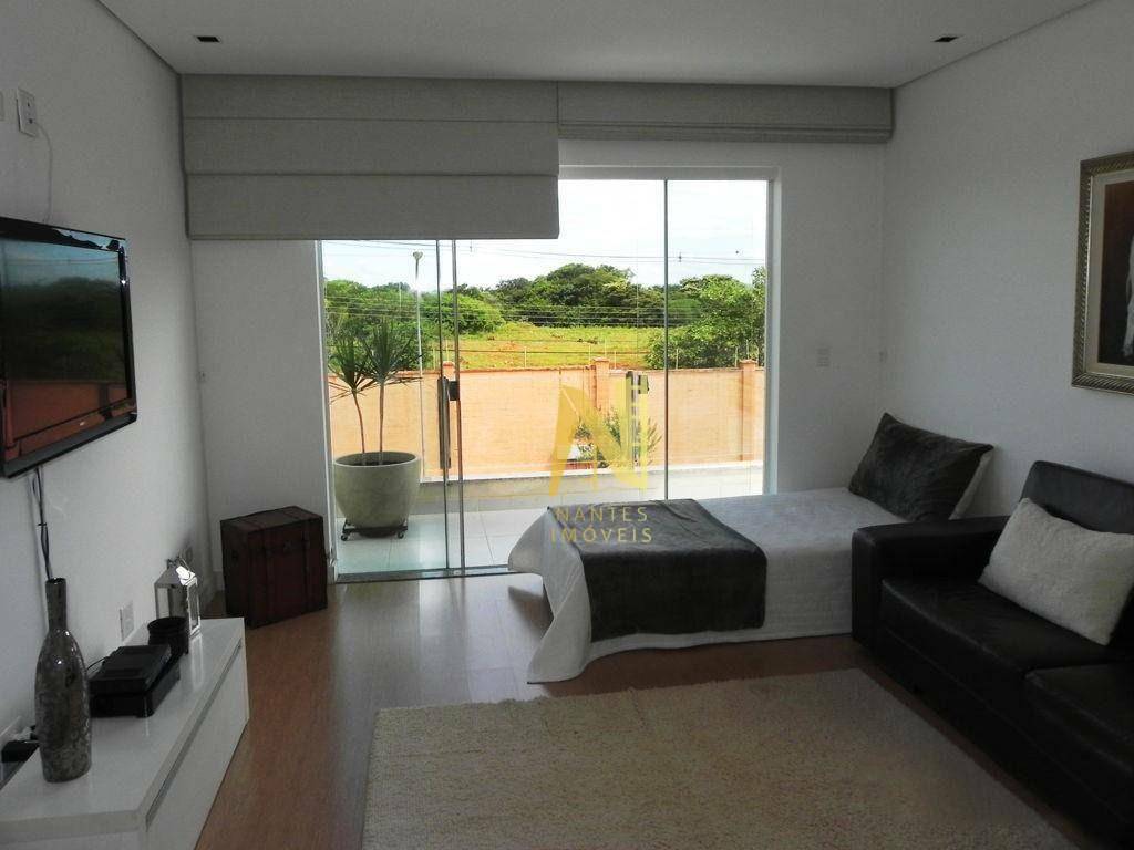 Casa de Condomínio à venda com 4 quartos, 400m² - Foto 25