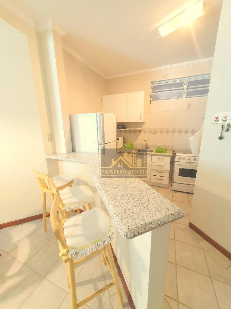 Apartamento à venda com 2 quartos, 67m² - Foto 6