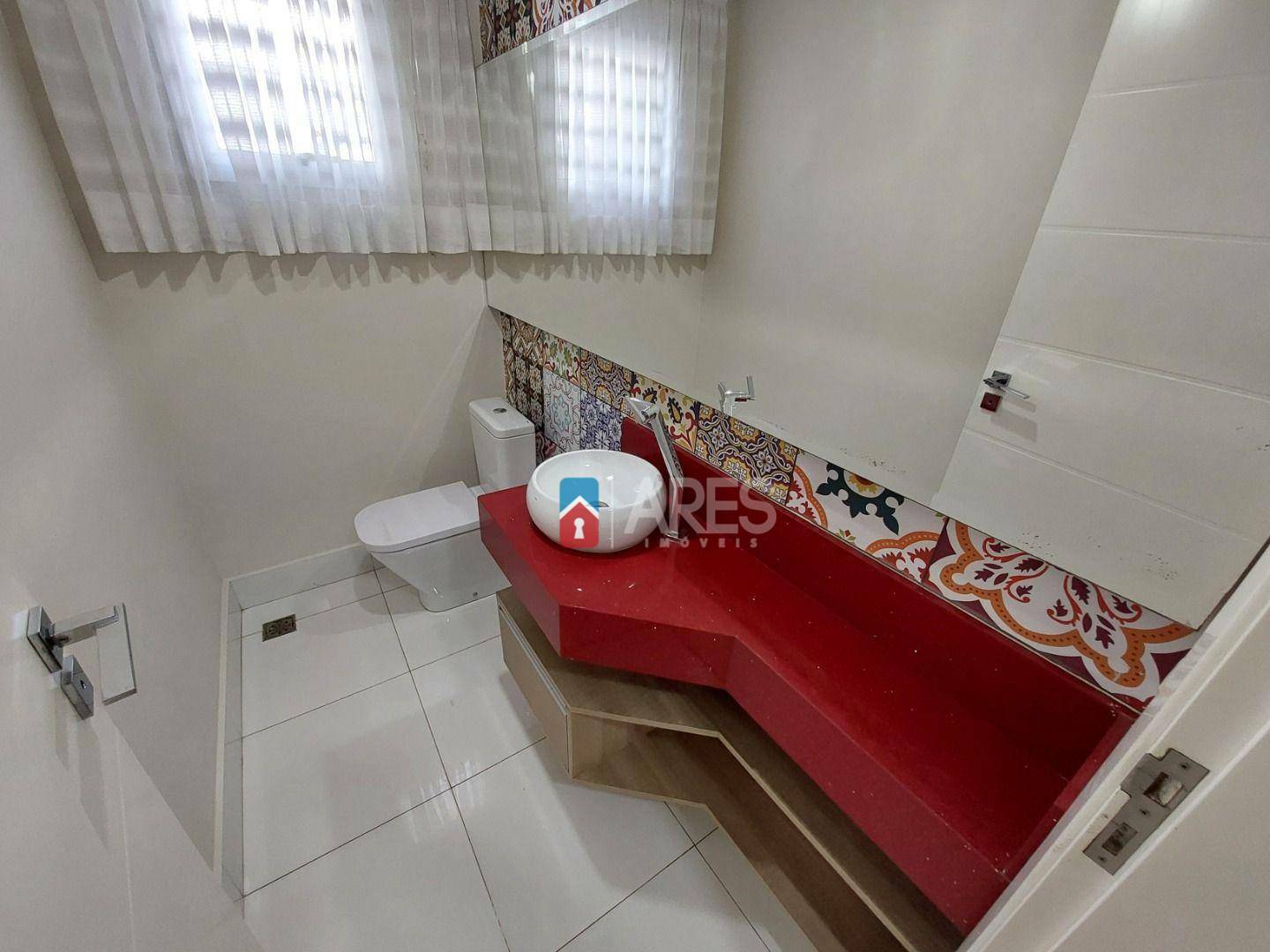 Casa de Condomínio para alugar com 3 quartos, 230m² - Foto 26