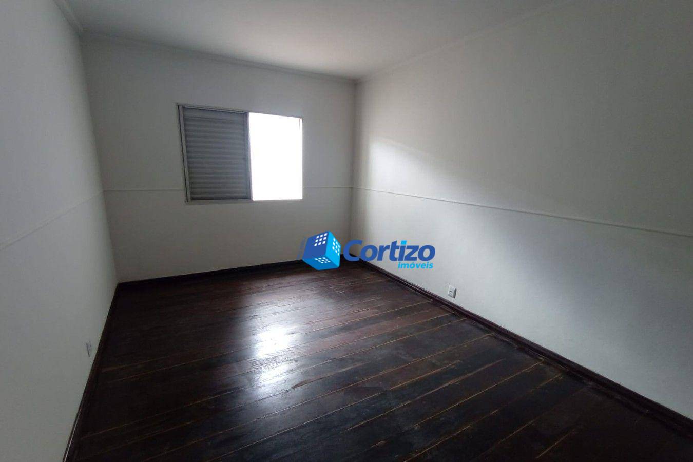 Casa para alugar com 3 quartos, 200M2 - Foto 18