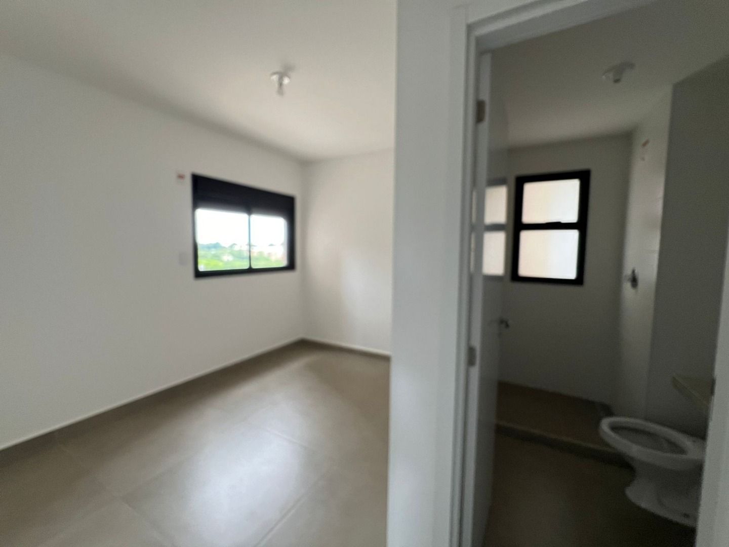 Apartamento à venda com 3 quartos, 151m² - Foto 12