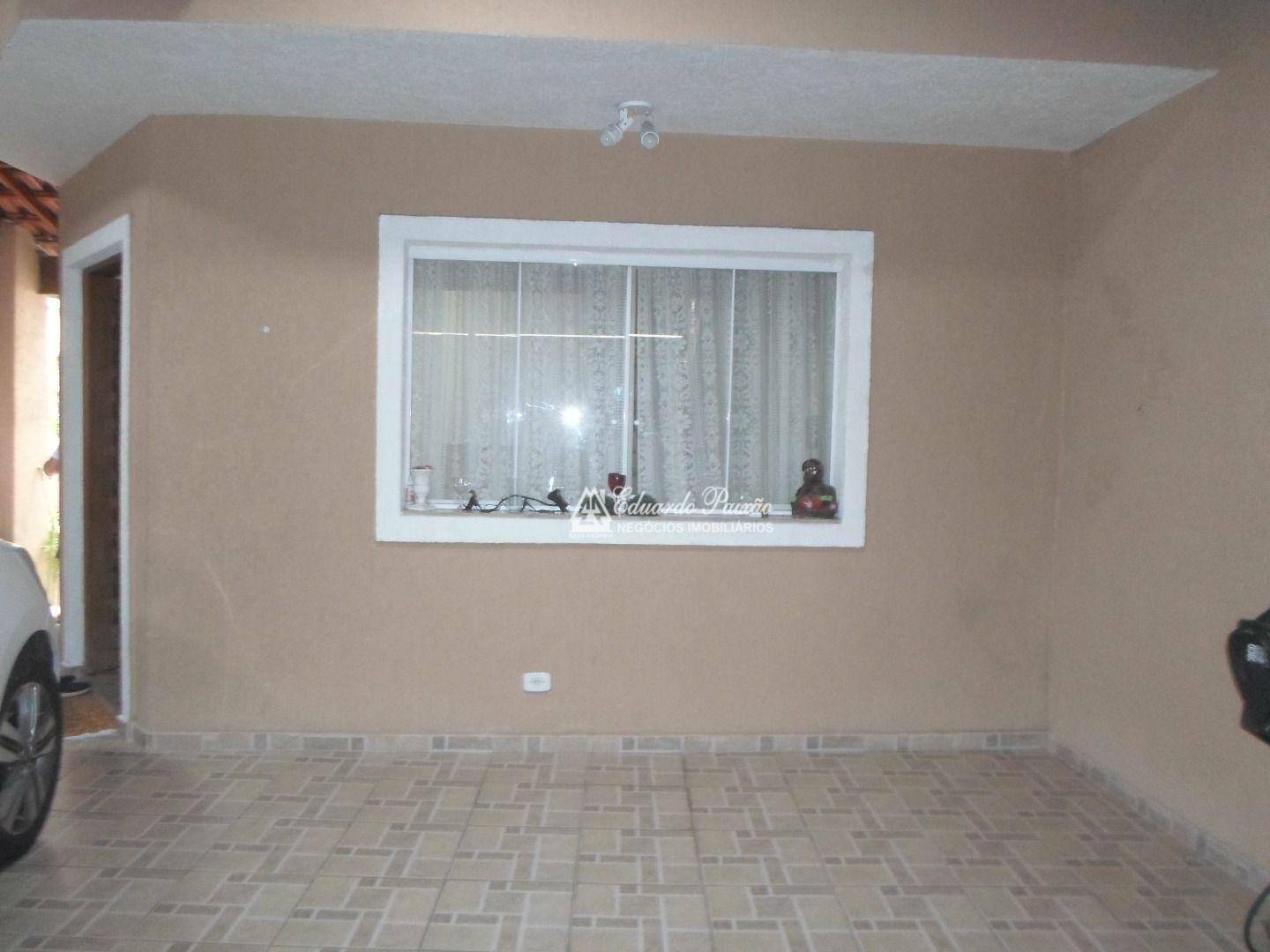 Sobrado à venda com 3 quartos, 139m² - Foto 1