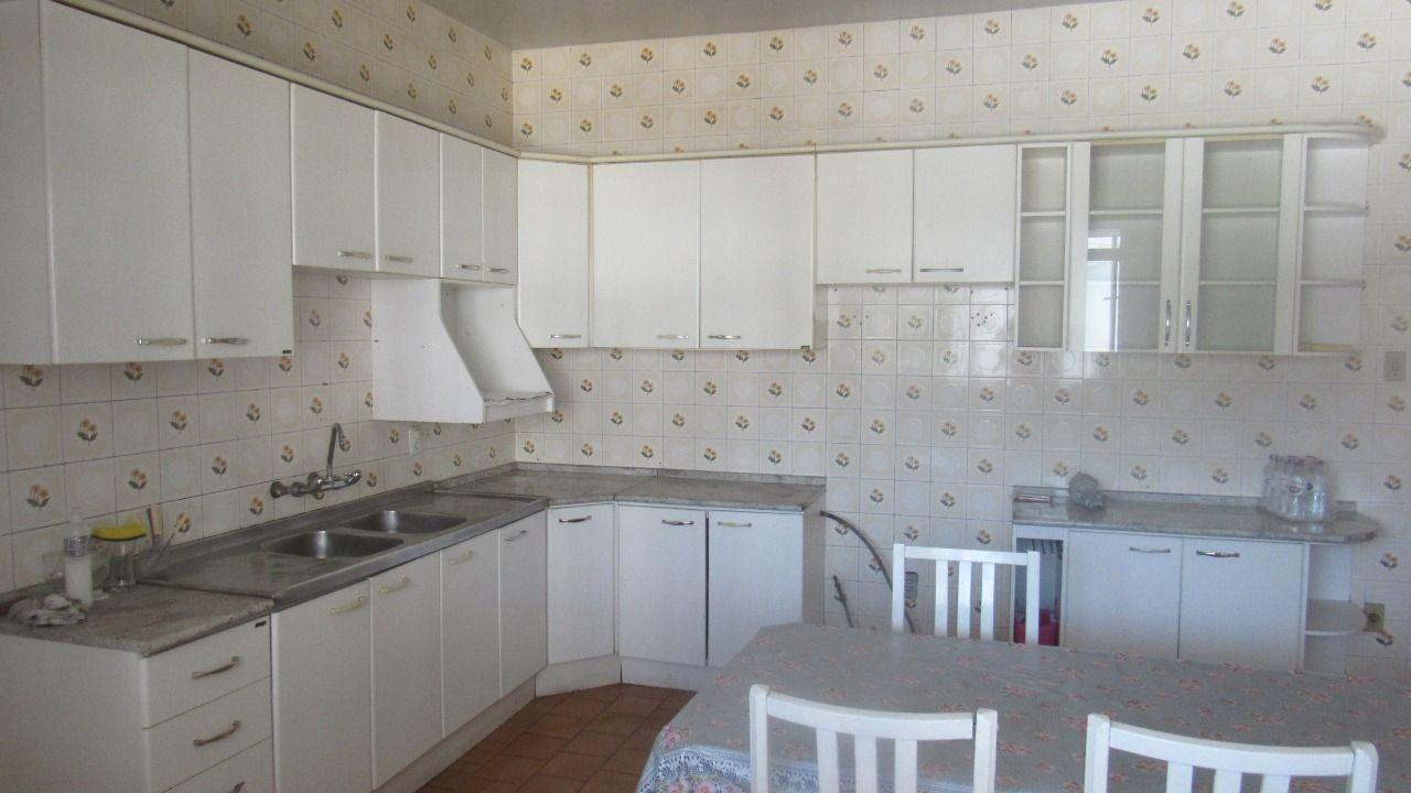 Apartamento à venda com 3 quartos, 220m² - Foto 5