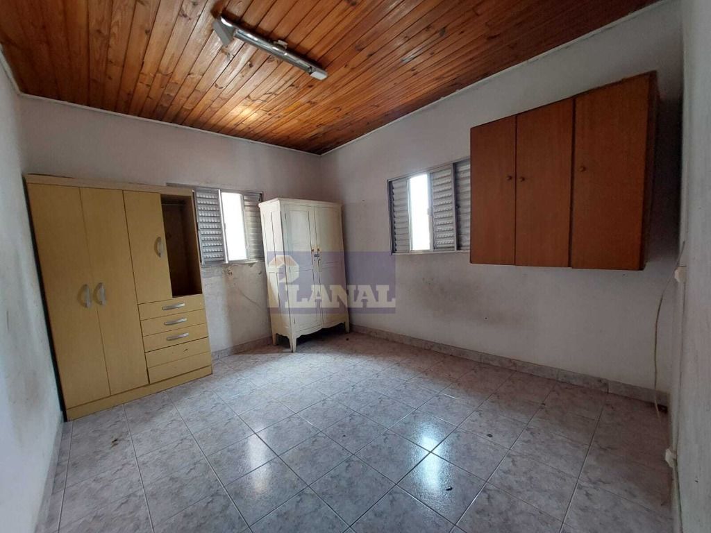 Sobrado à venda com 2 quartos, 175m² - Foto 4