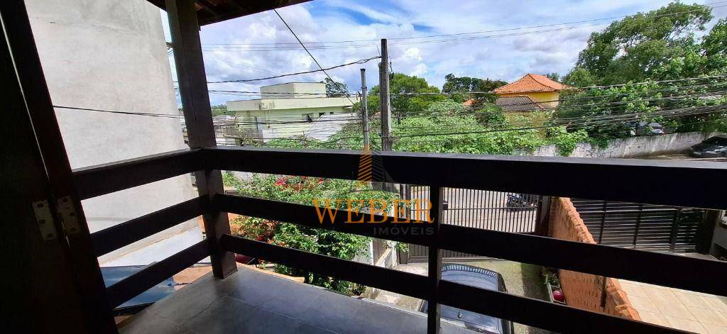 Casa à venda com 2 quartos, 150m² - Foto 2