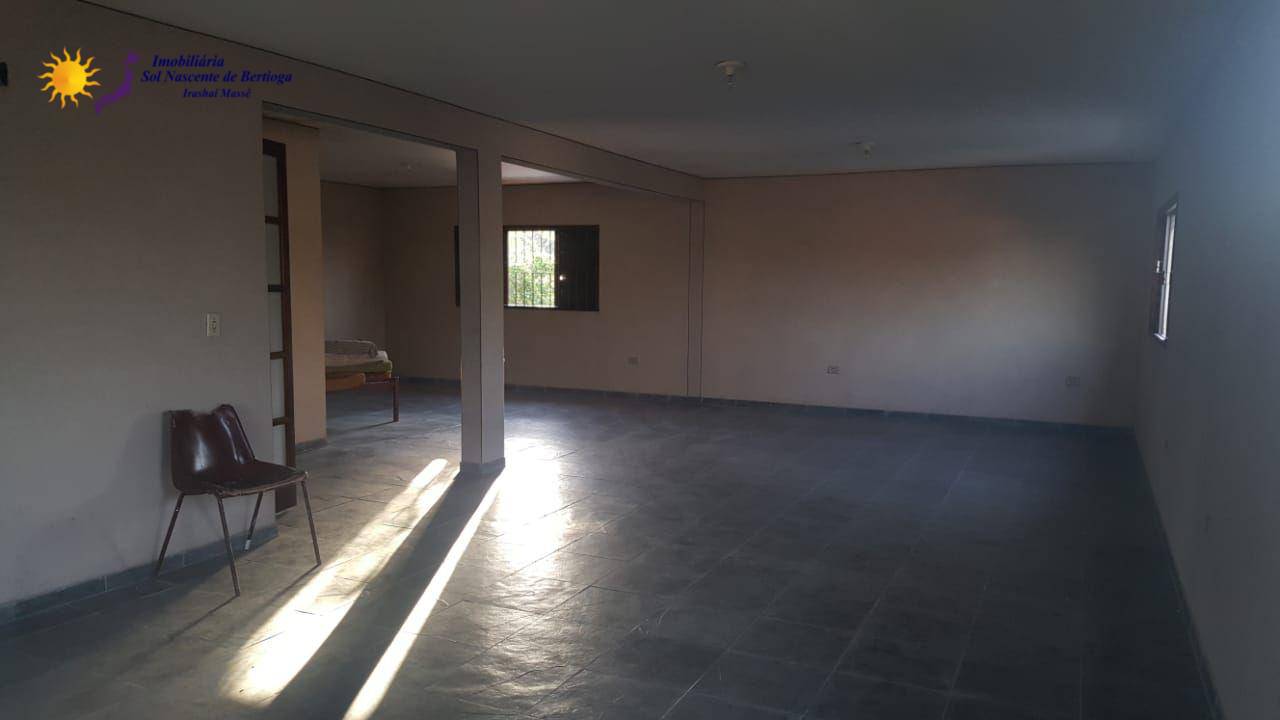 Casa à venda com 4 quartos, 328m² - Foto 18