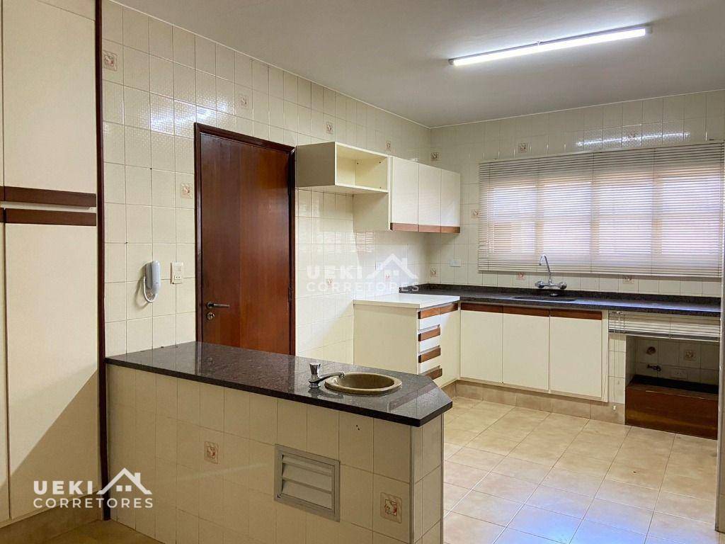 Casa à venda com 3 quartos, 280m² - Foto 10