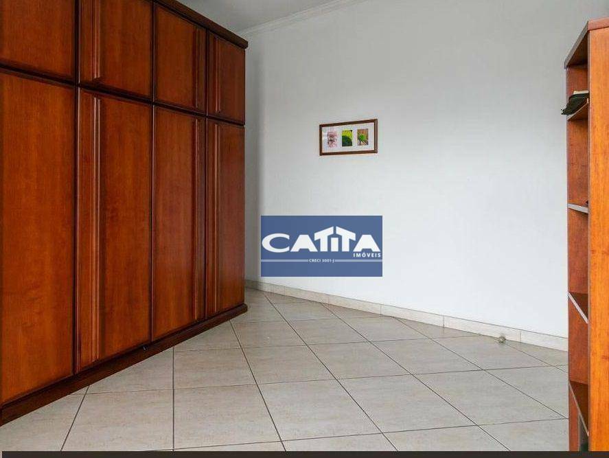 Sobrado à venda com 3 quartos, 240m² - Foto 9