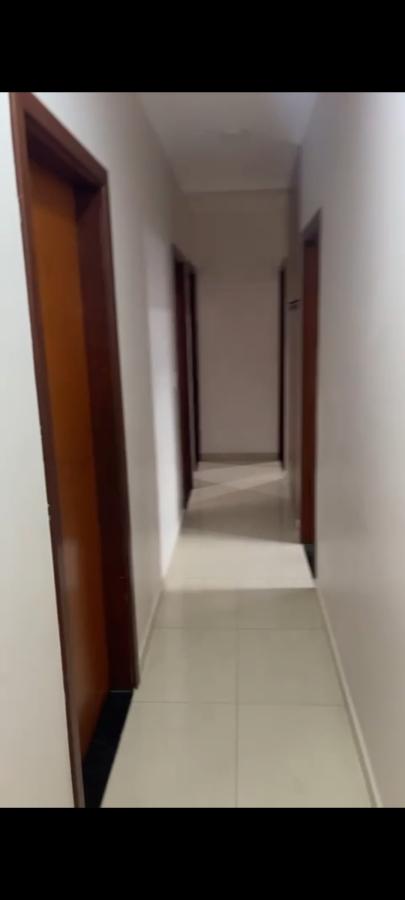 Casa à venda com 2 quartos, 250m² - Foto 7