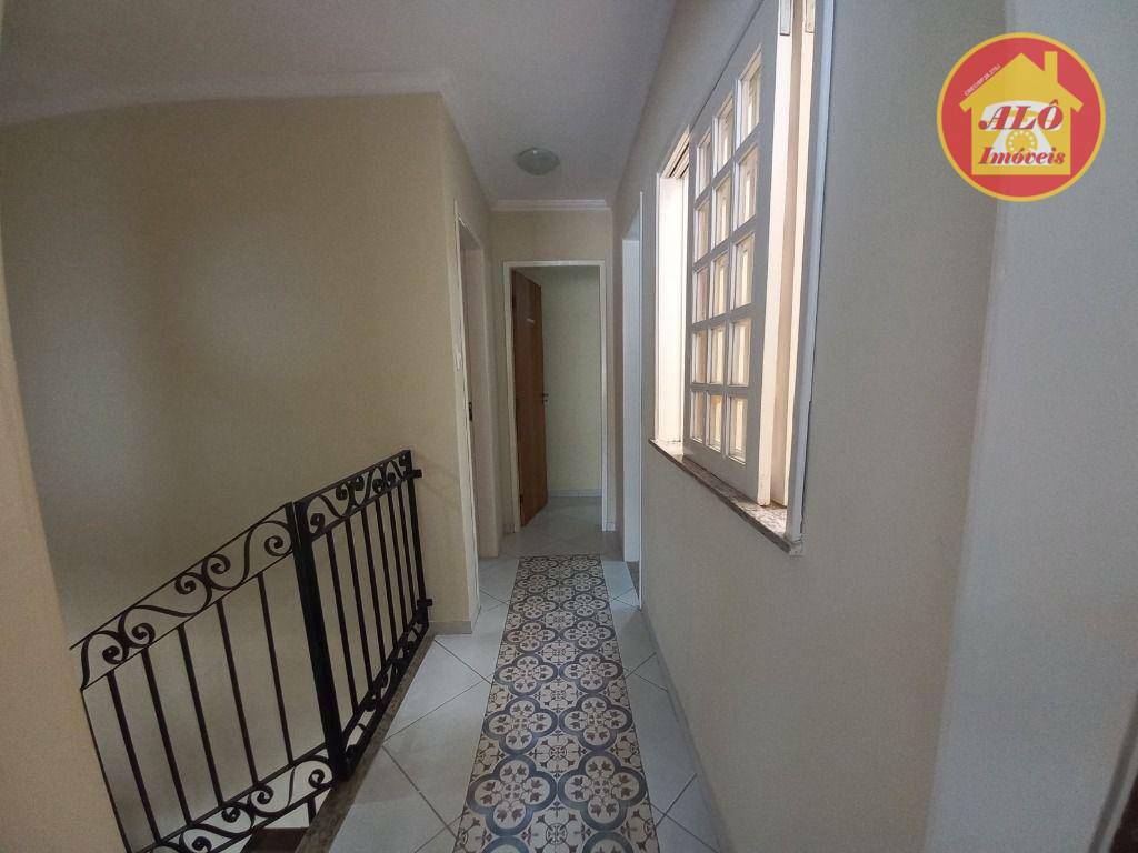 Sobrado à venda com 4 quartos, 191m² - Foto 2