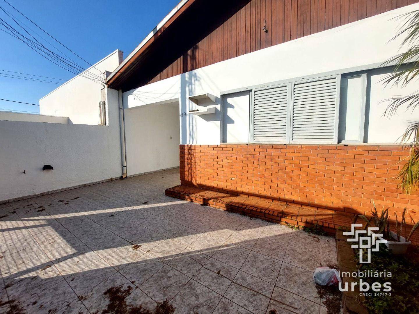 Casa para alugar com 4 quartos, 164m² - Foto 2