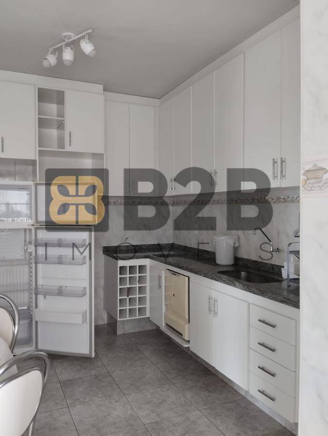 Apartamento à venda com 2 quartos, 75m² - Foto 5