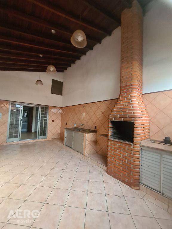 Casa à venda com 3 quartos, 223m² - Foto 22