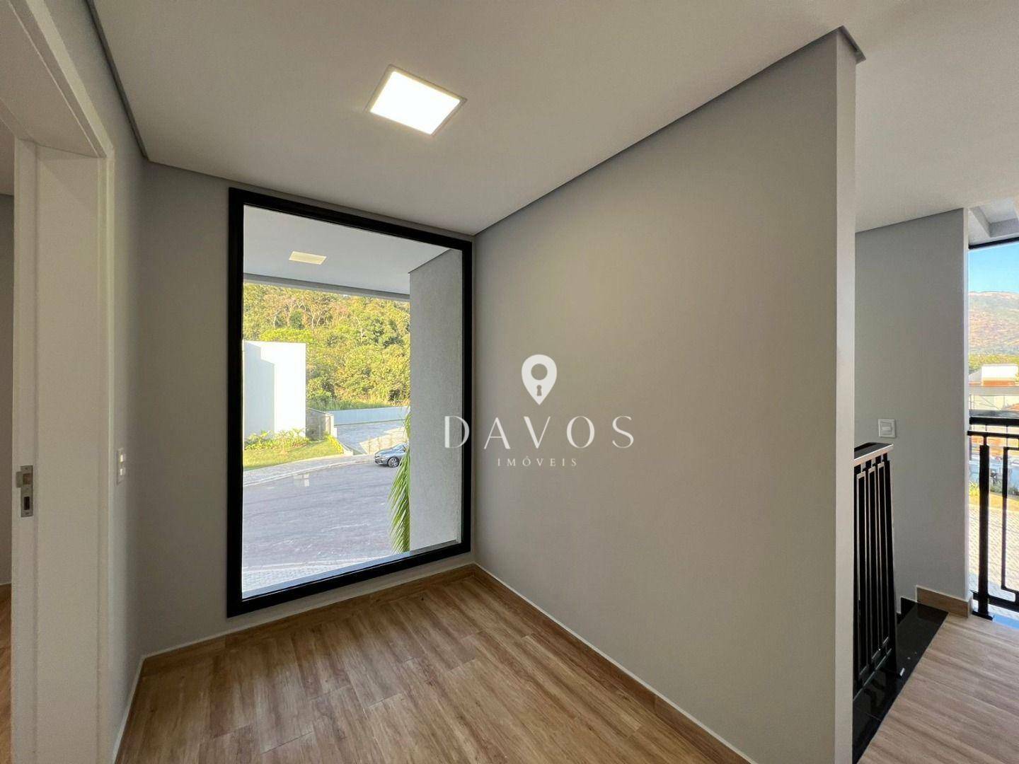 Sobrado à venda com 3 quartos, 350m² - Foto 17