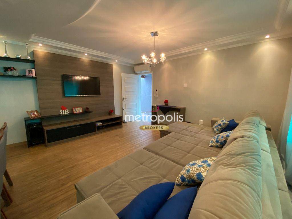 Casa à venda com 3 quartos, 235m² - Foto 3