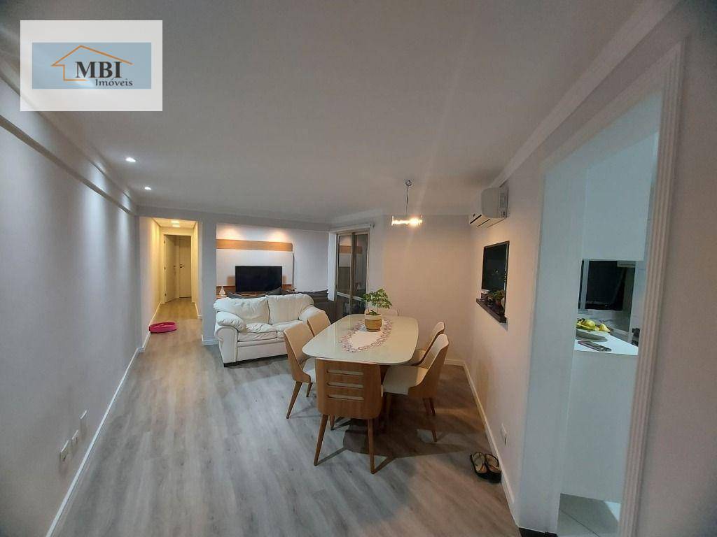 Apartamento à venda com 3 quartos, 65m² - Foto 1