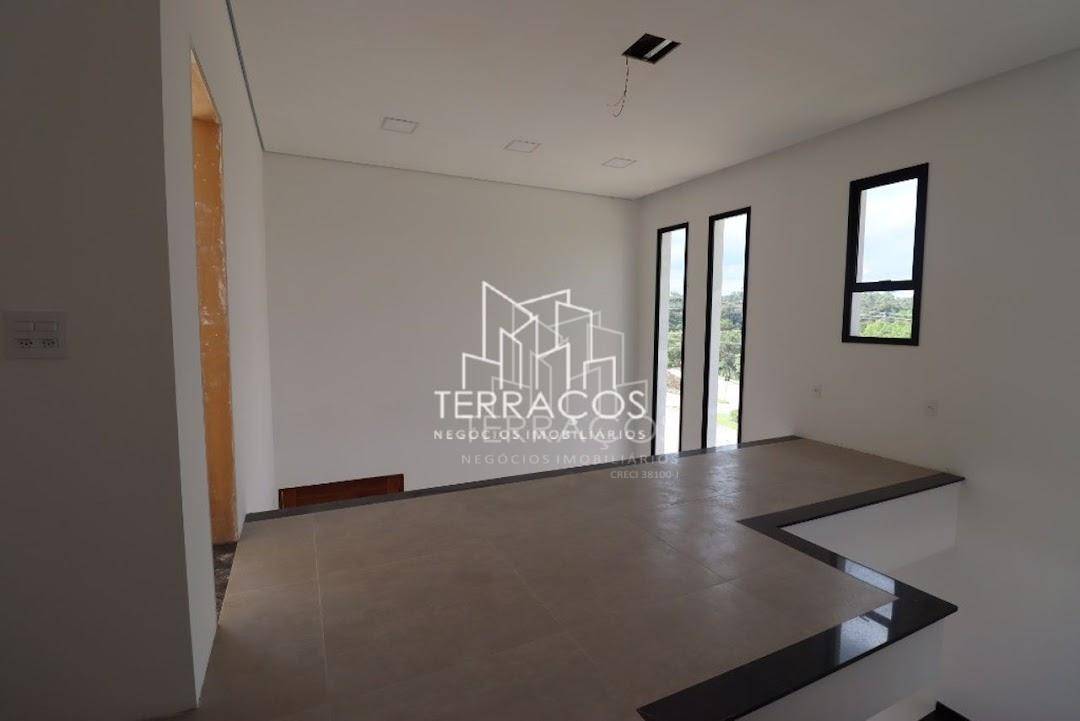 Casa de Condomínio à venda com 3 quartos, 273m² - Foto 1