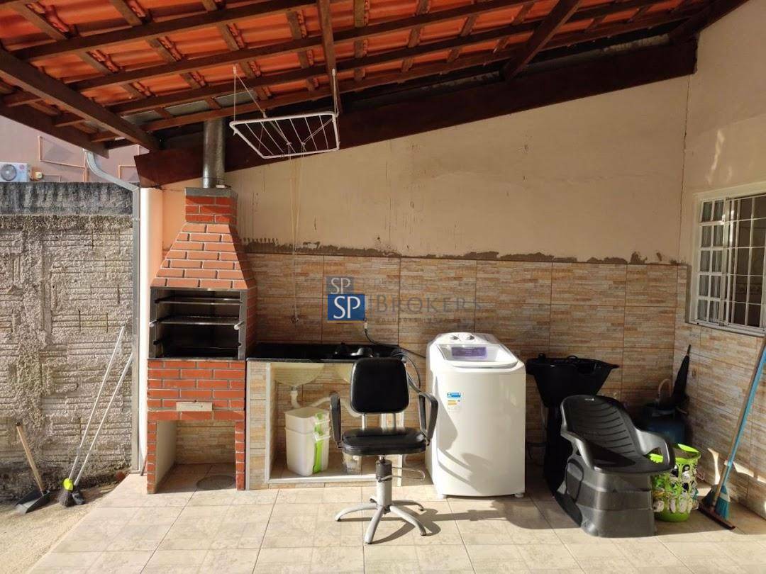 Casa à venda com 2 quartos, 63m² - Foto 17