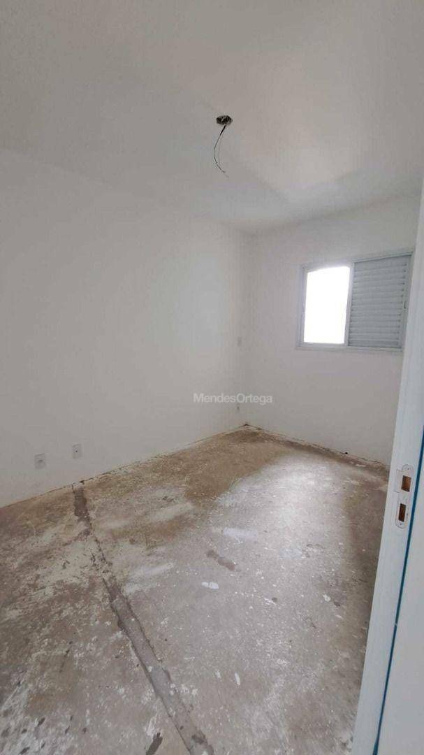 Apartamento à venda com 3 quartos, 61m² - Foto 14