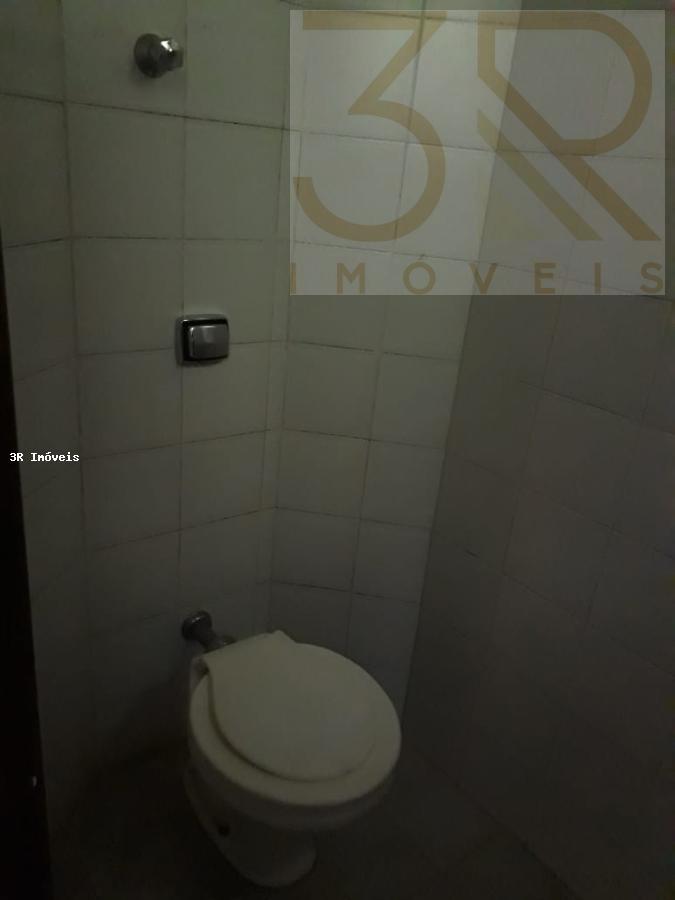 Apartamento à venda com 2 quartos, 72m² - Foto 10