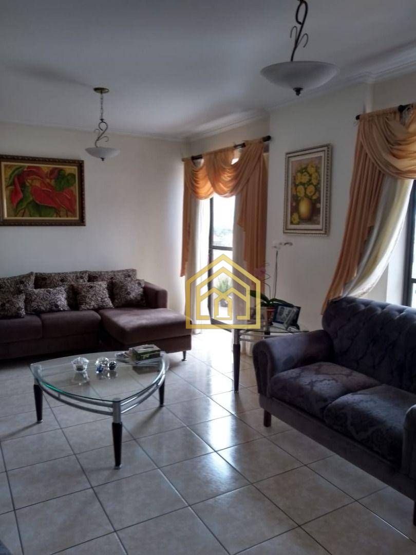 Apartamento à venda com 3 quartos, 140m² - Foto 1