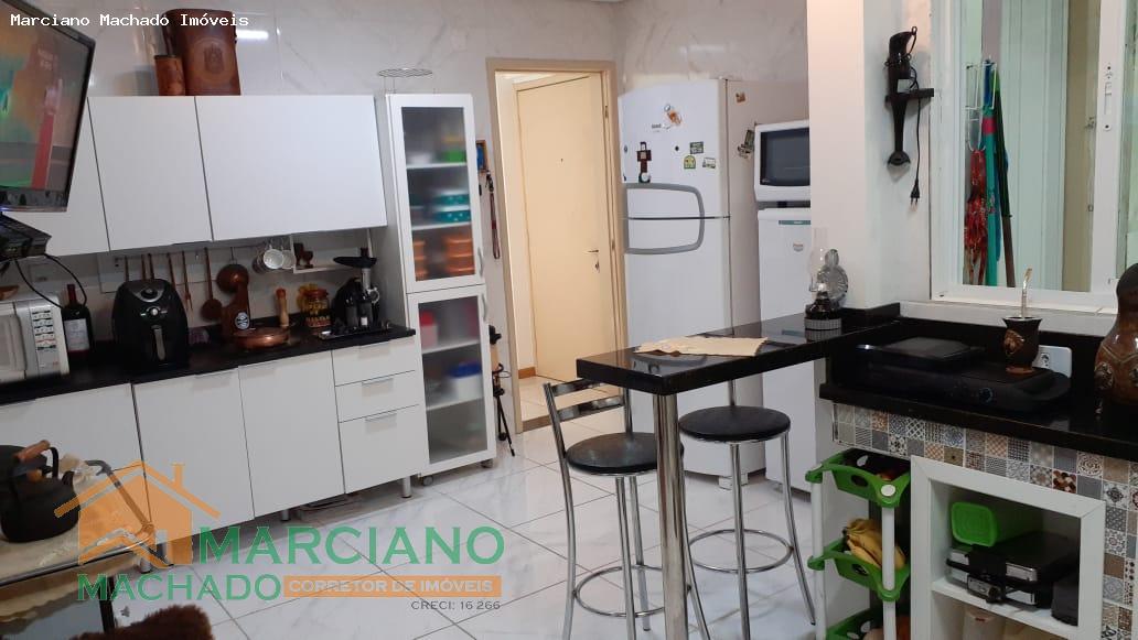 Apartamento à venda com 3 quartos, 117m² - Foto 19