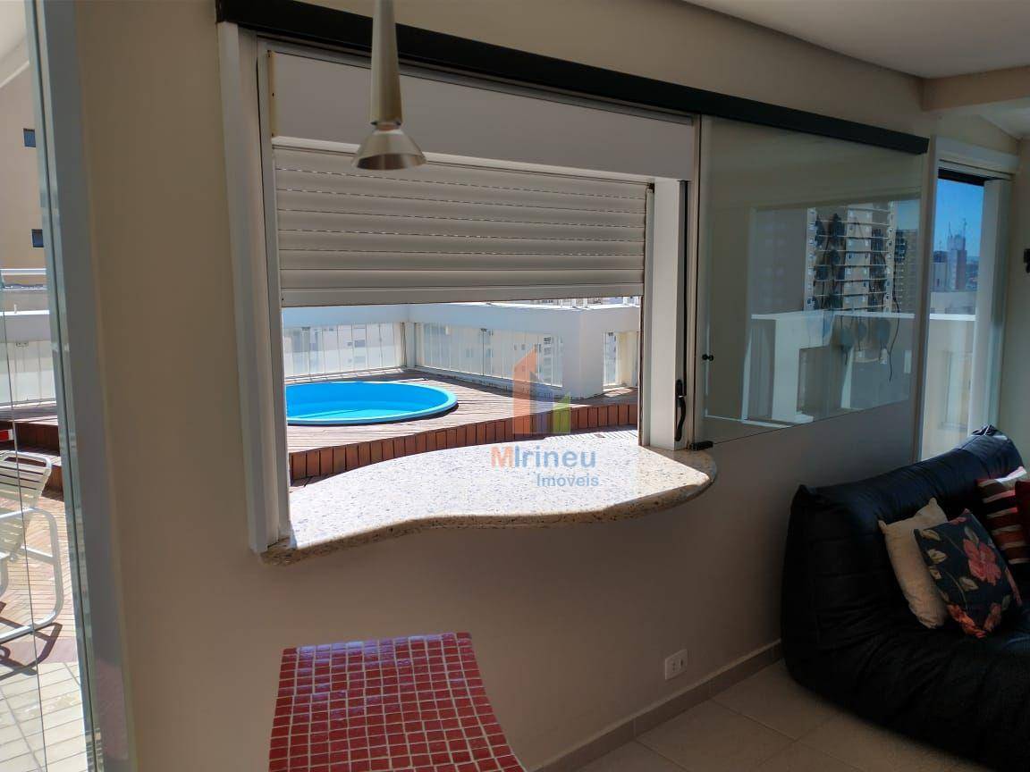 Apartamento à venda com 3 quartos, 269m² - Foto 8